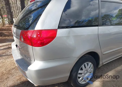 2007 Toyota Sienna Le z USA, uszkodzony, nr VIN 5TDZK23CX7S008519